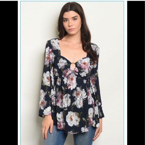 NWT! Keyhole Sweetheart Neck Floral Watercolor Top - Picture 2 of 8